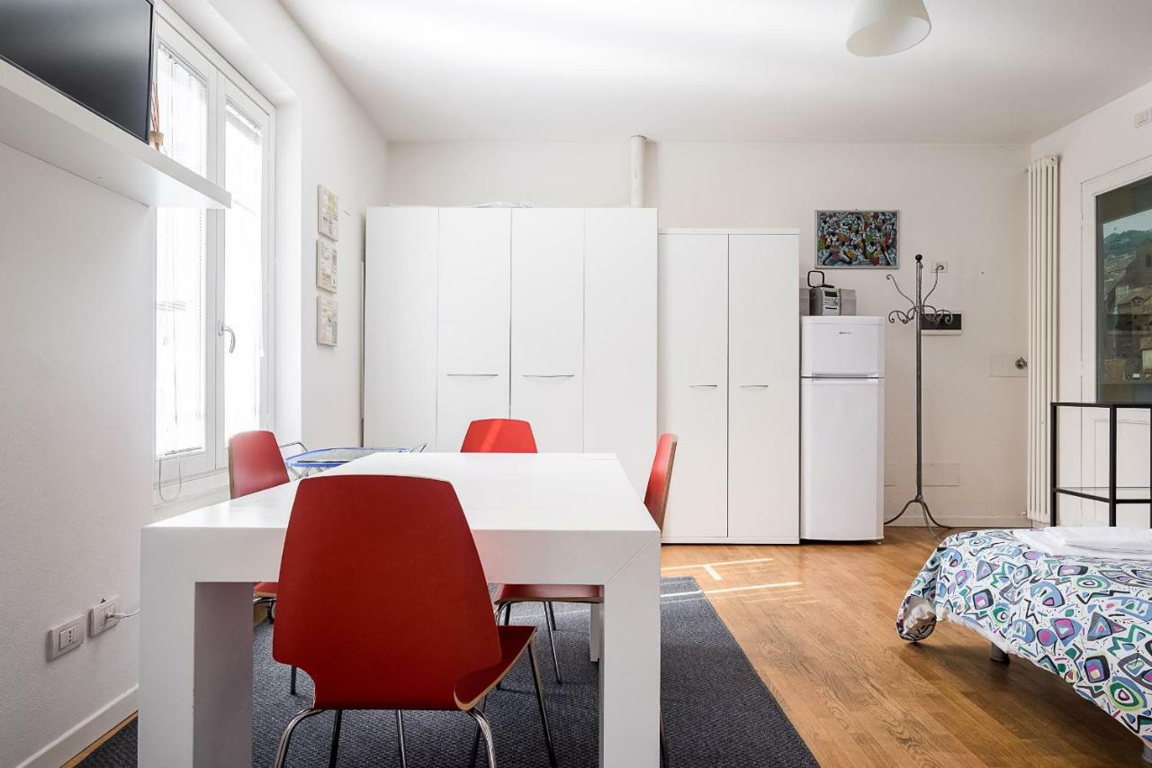 דירות Travel House בולוניה מראה חיצוני תמונה